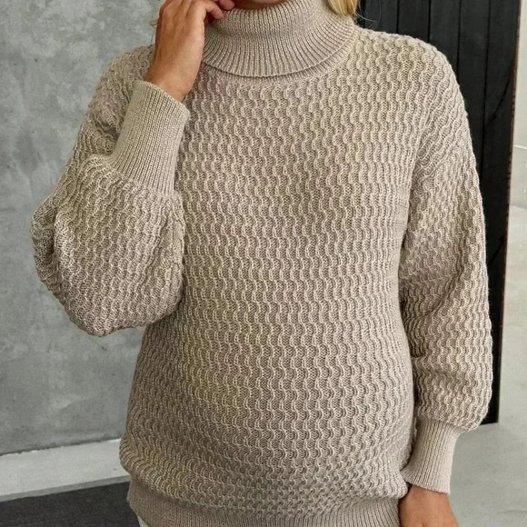 Khaki Casual Women's Retro Turtleneck Sweater with Patterned Design - Picture 3 of 4